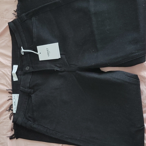 Vervet Jeans - Picture 1 of 4